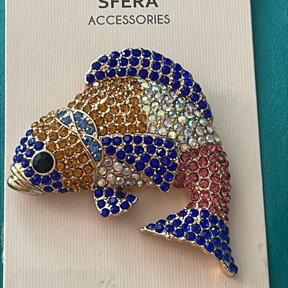 SFERA | Crystal Tropical Fish Brooch Pin | NWT | Multicolor Rhinestone | 3”x 4” - Picture 5 of 5